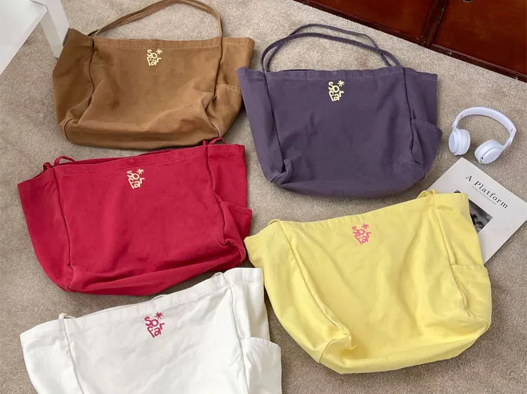 daily canvas tote